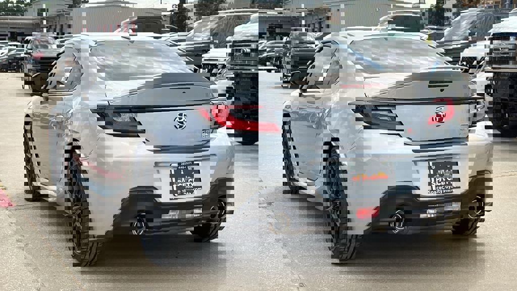 New 2026 Toyota GR86 Premium image 3