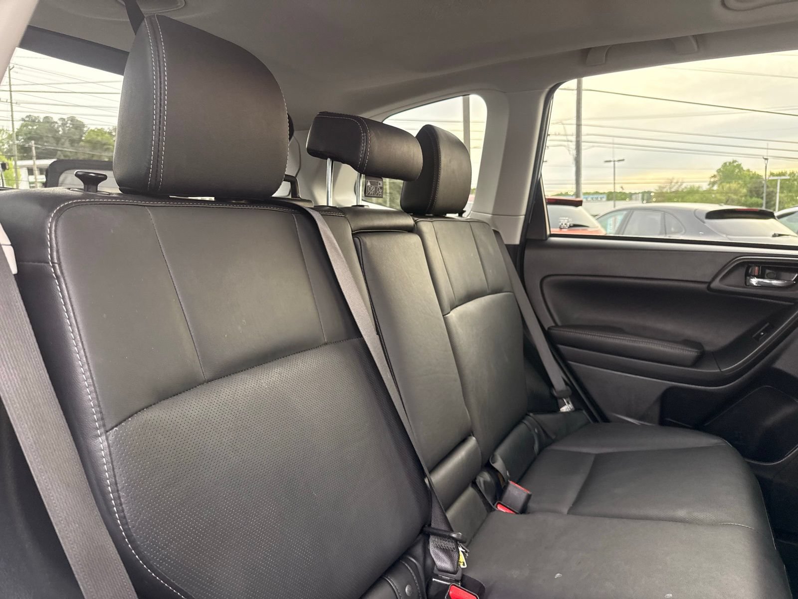 Used 2016 Subaru Forester 2.5i Limited AWD/4WD image 32