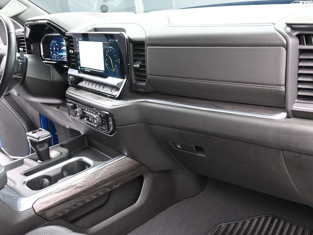 Used 2023 Chevrolet Silverado 1500 LTZ w/ LTZ Premium Package image 28
