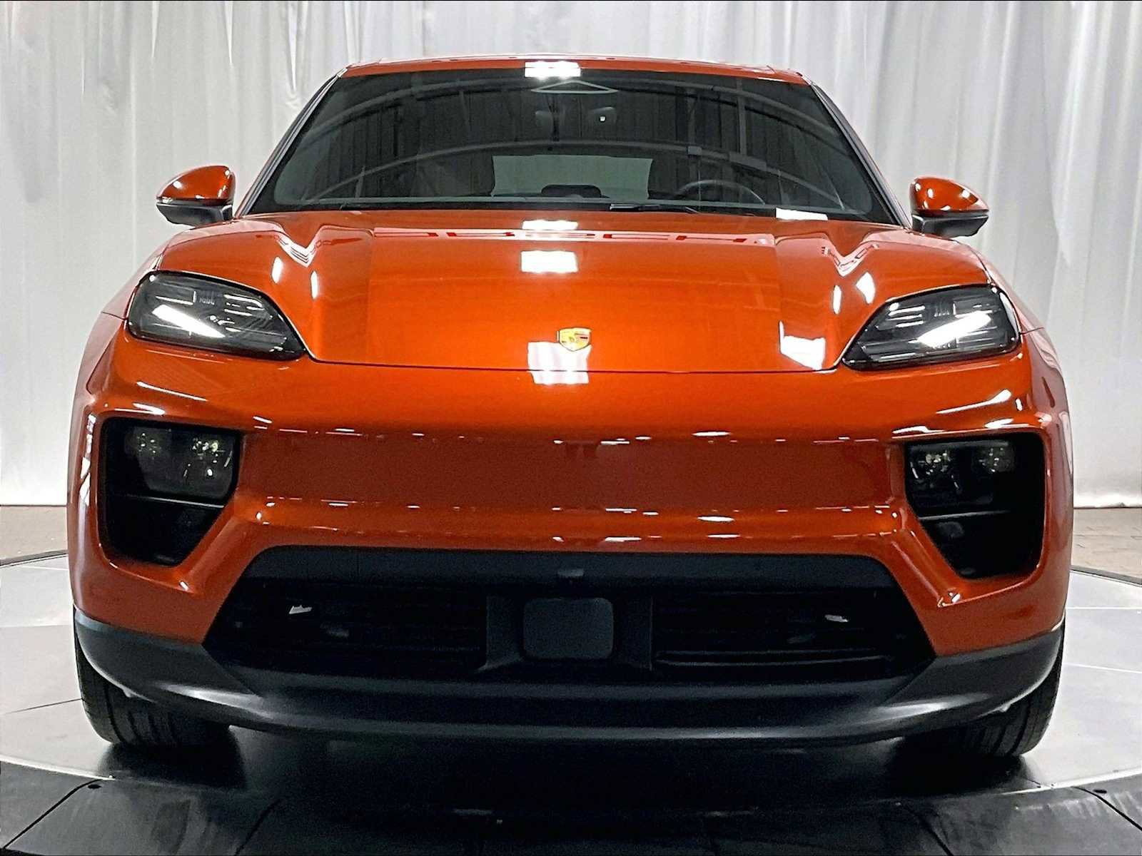 Used 2025 Porsche Macan Electric image 13