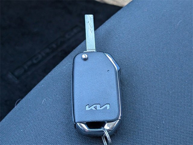 Used 2023 Kia Sportage LX image 26