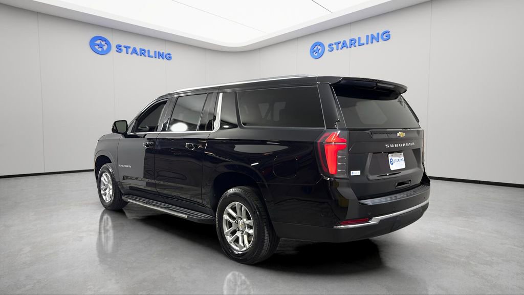 Certified 2025 Chevrolet Suburban LS image 5