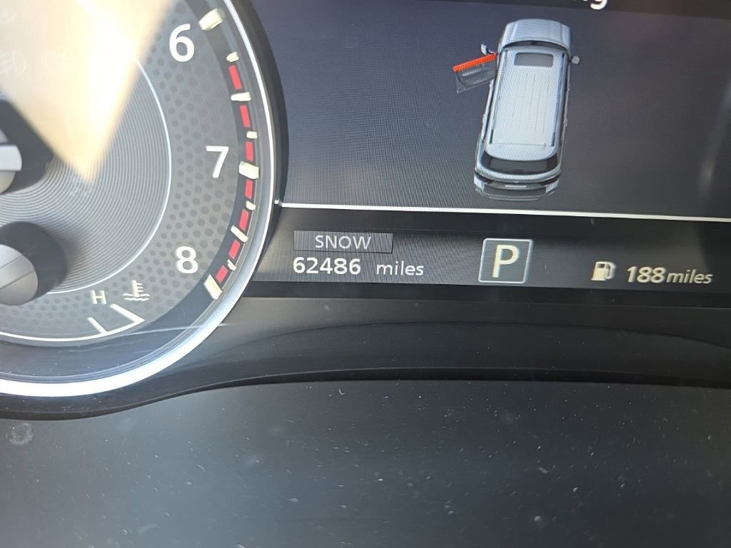 Used 2023 Nissan Armada SV image 19