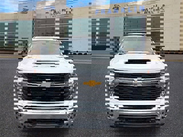 Used 2024 Chevrolet Silverado 2500 LT image 2