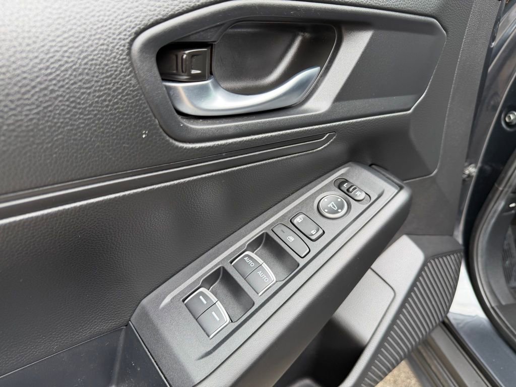 Used 2025 Honda Accord LX image 17
