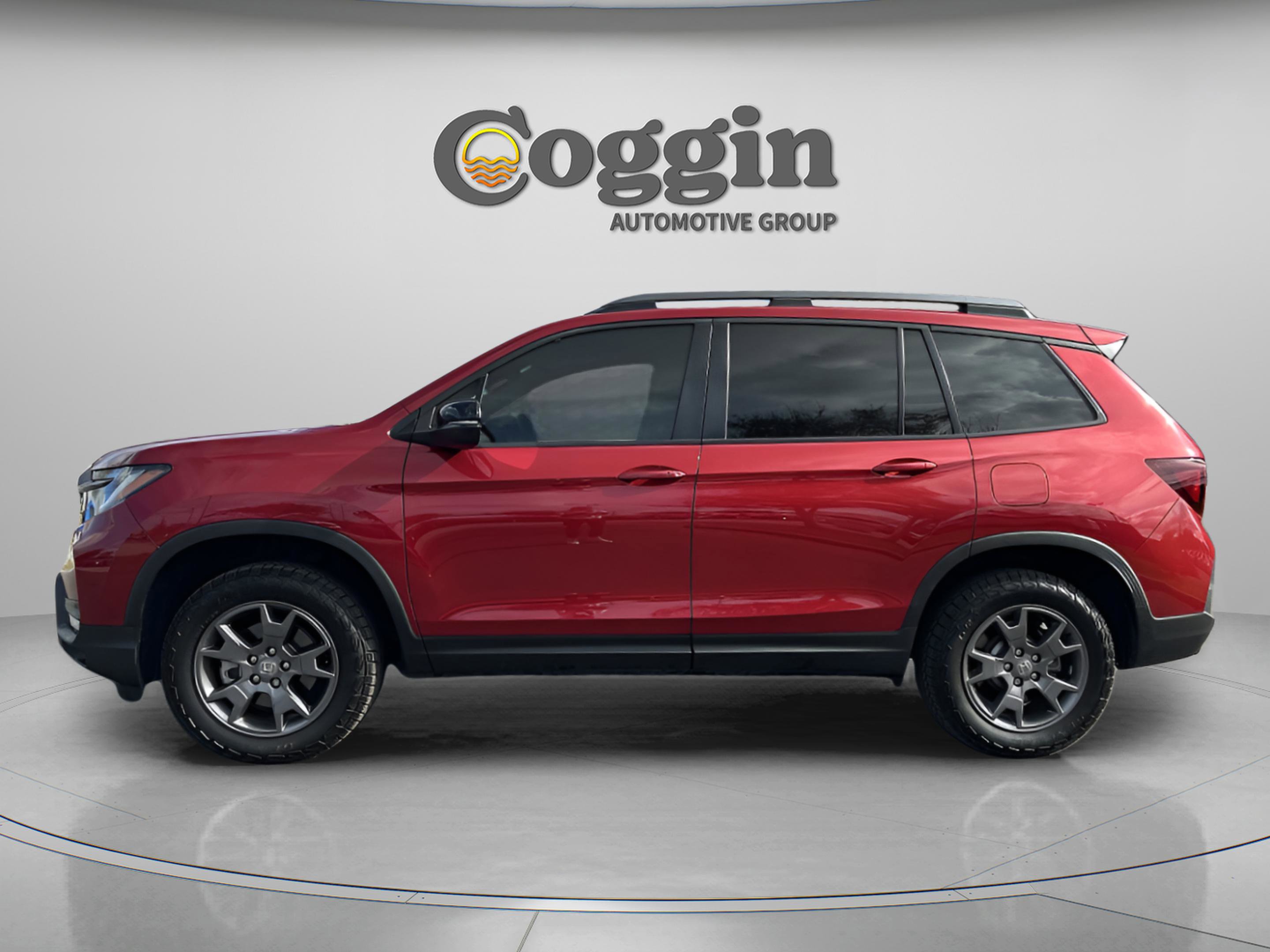 Certified 2024 Honda Passport TrailSport image 3