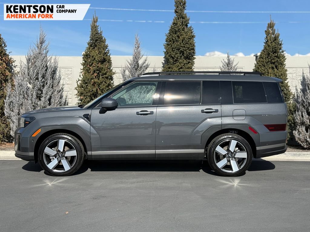 Used 2026 Hyundai Santa Fe Limited image 4