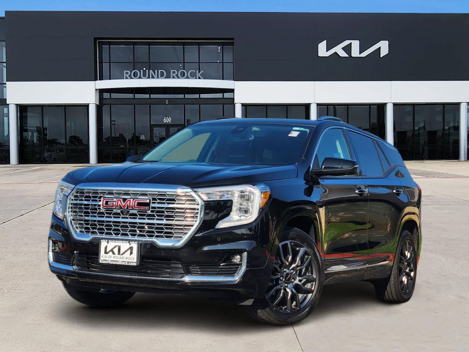 Used 2023 GMC Terrain Denali w/ Black Diamond Edition AWD/4WD video 1