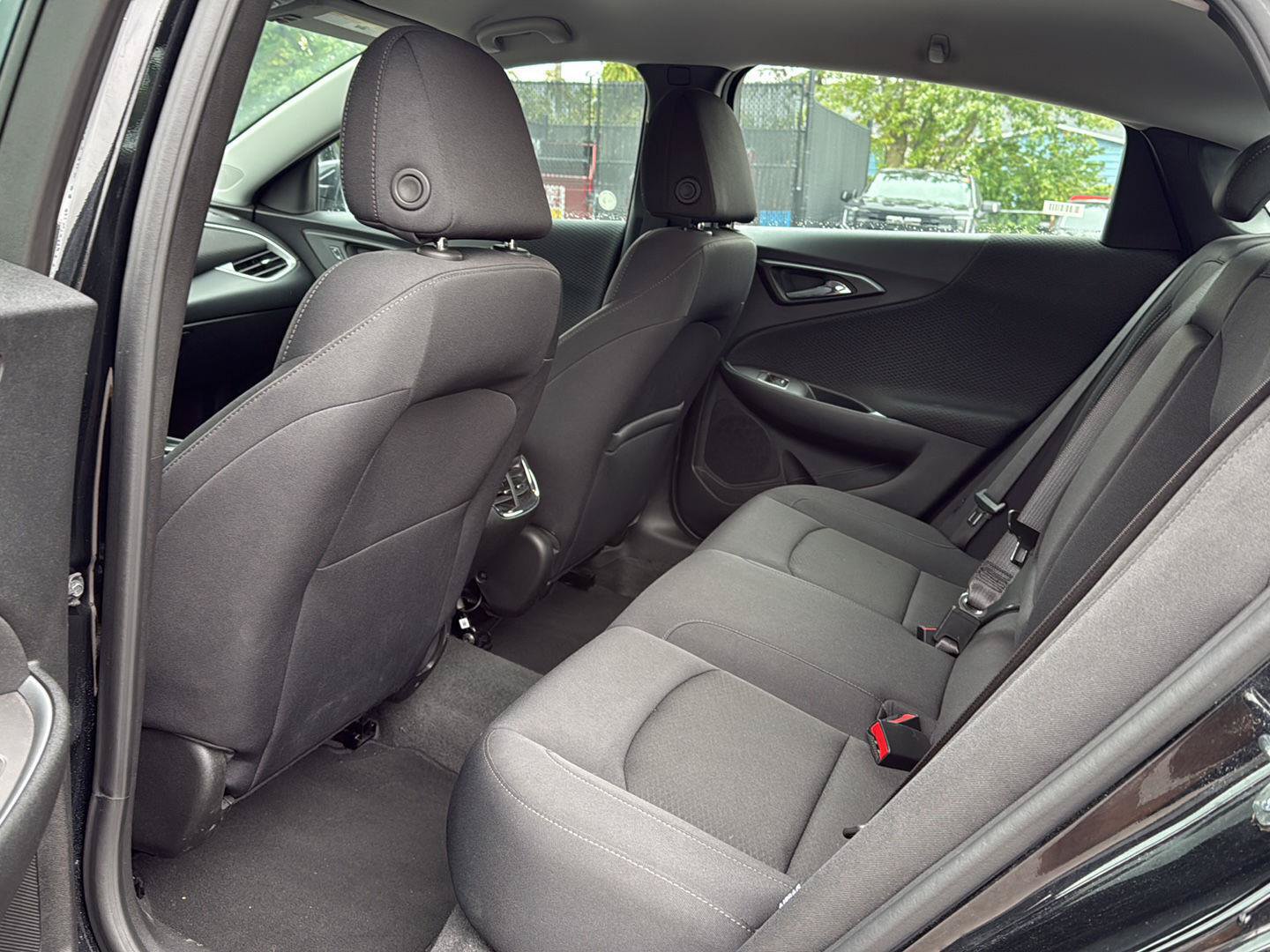 Used 2024 Chevrolet Malibu LT w/ Midnight Edition FWD image 10