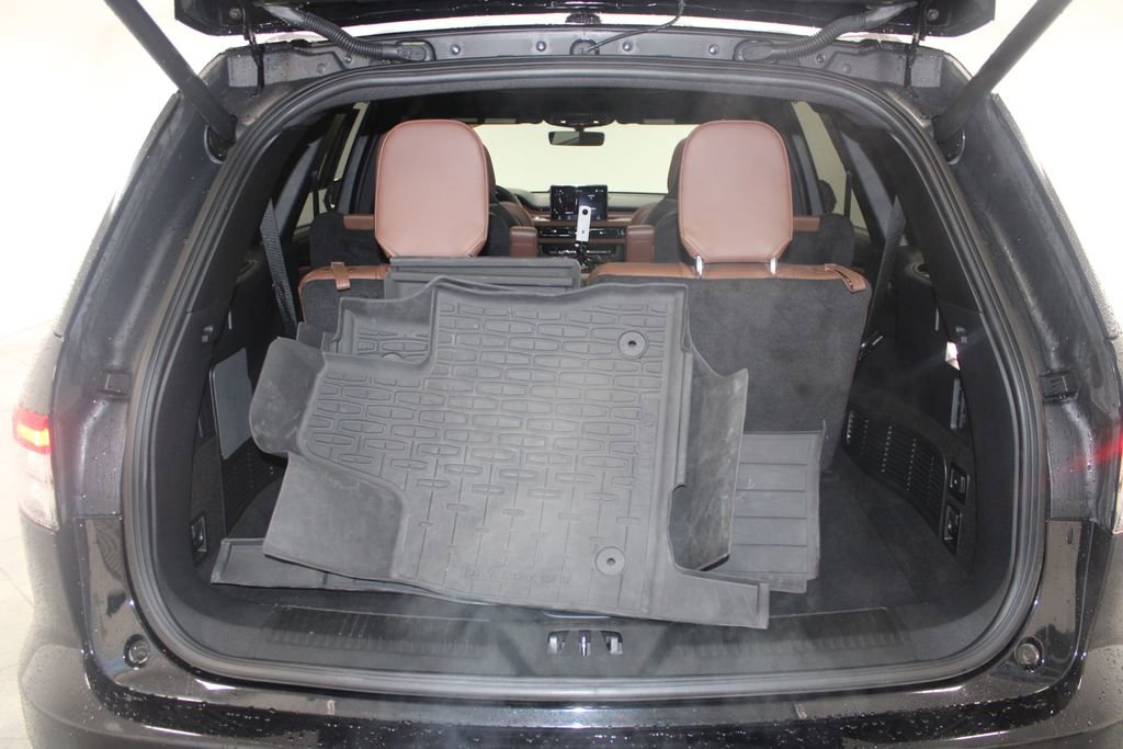 Used 2024 Lincoln Aviator Reserve w/ Equipment Group 201A image 16