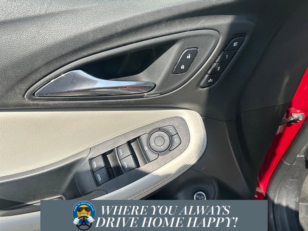 Used 2021 Buick Encore GX Essence w/ Experience Buick Package image 6