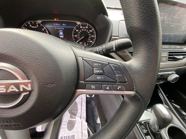 Used 2024 Nissan Altima 2.5 SV image 20