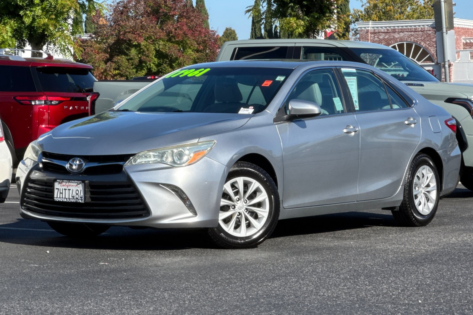 Used 2015 Toyota Camry LE