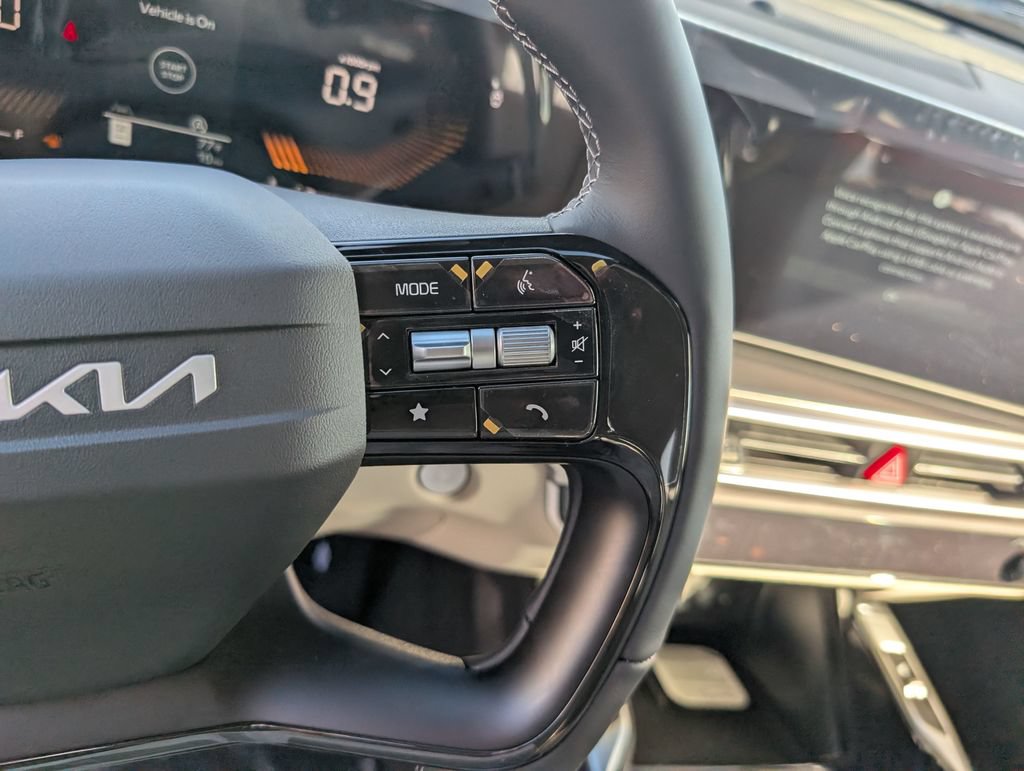 New 2026 Kia Sorento S AWD/4WD image 17