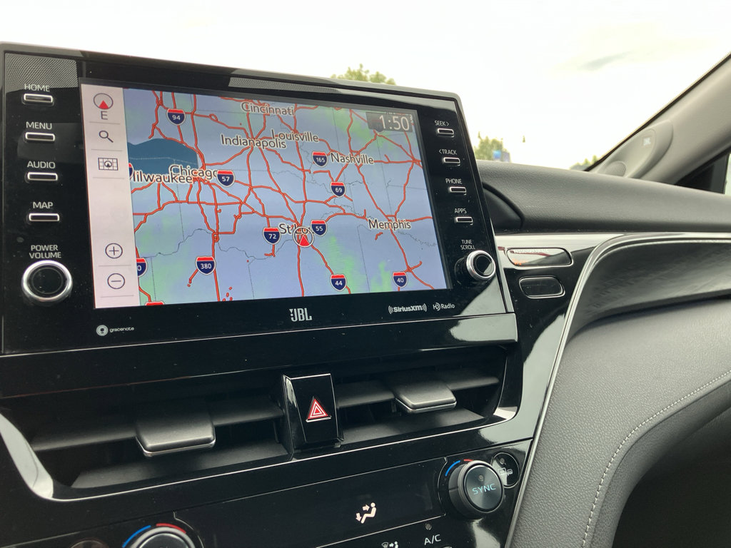 Used 2021 Toyota Camry XLE w/ Navigation Package image 23