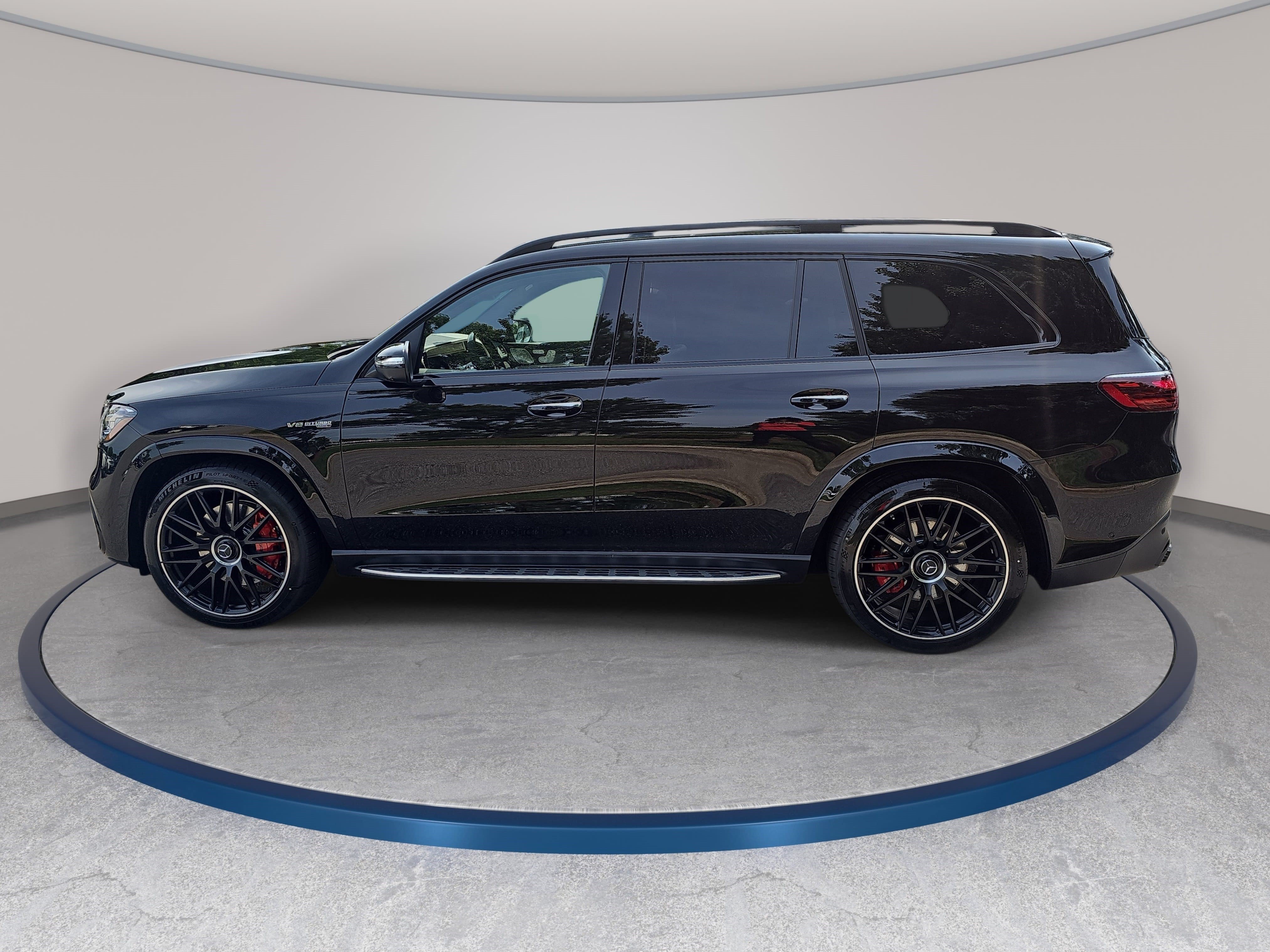 New 2026 Mercedes-Benz GLS 63 AMG 4MATIC image 8
