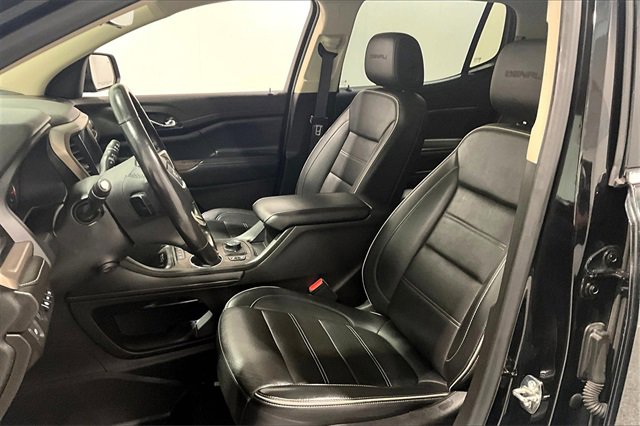 Used 2022 GMC Acadia Denali image 22