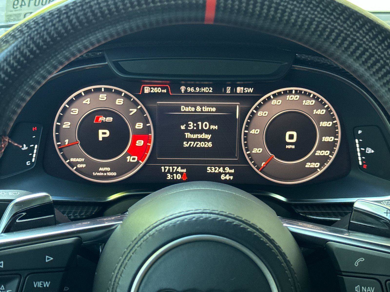 Used 2022 Audi R8 V10 w/ Premium Package RWD image 22