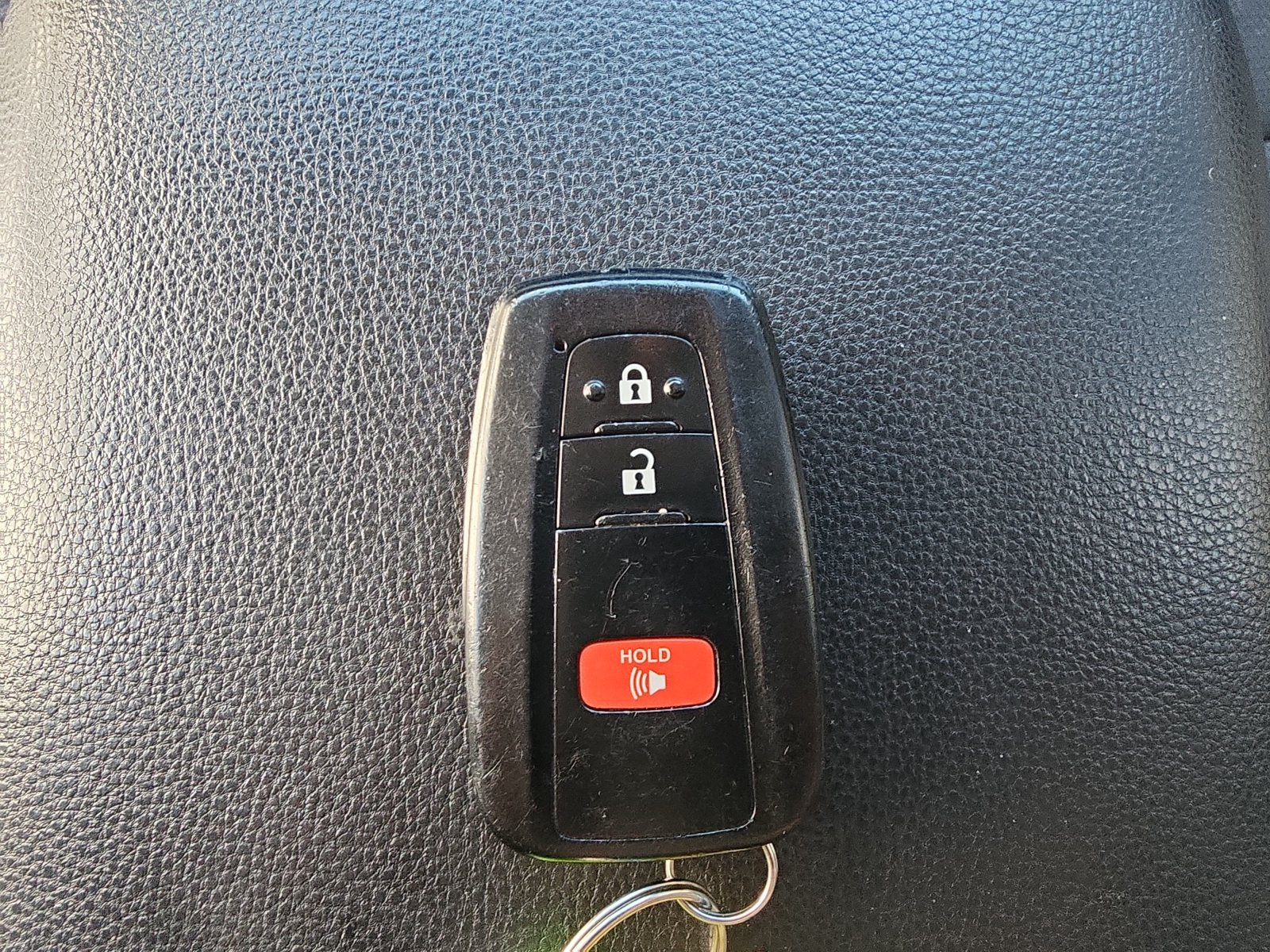 Used 2021 Toyota RAV4 XLE FWD image 21