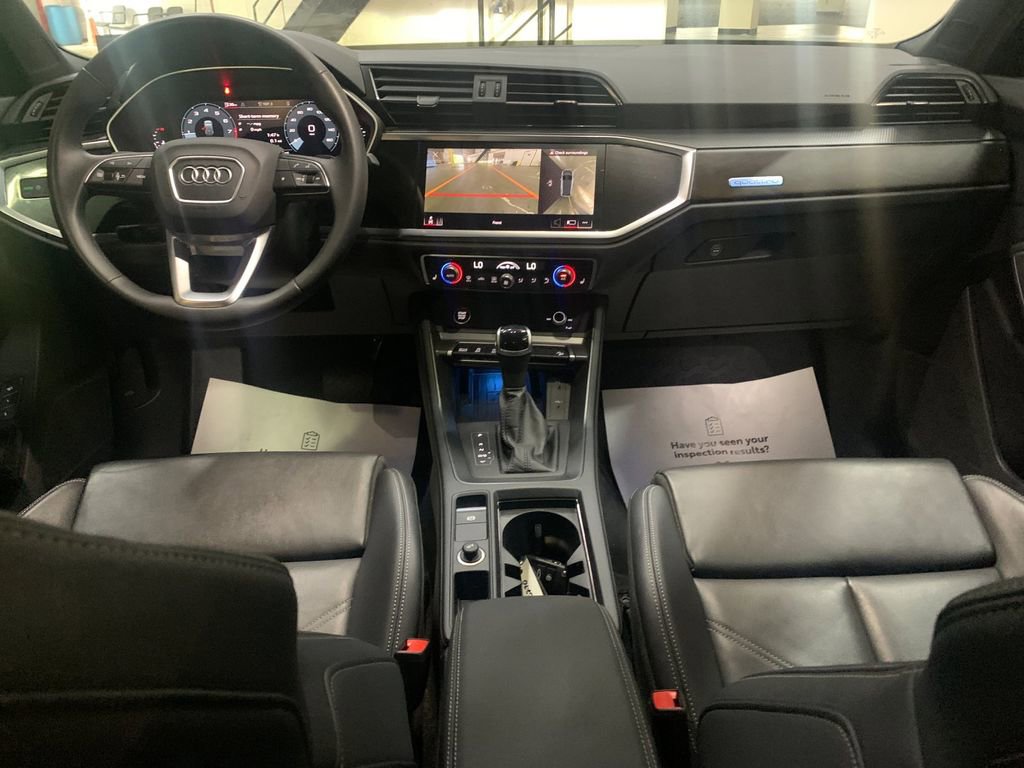 Used 2024 Audi Q3 2.0T Premium Plus AWD/4WD image 16