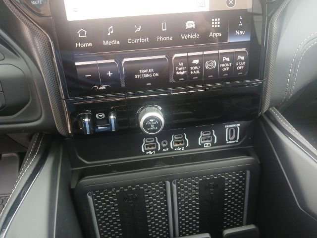 New 2026 RAM 3500 Limited AWD/4WD image 44