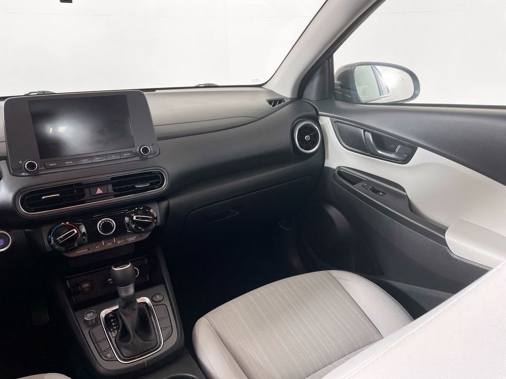 Used 2023 Hyundai Kona SEL w/ Cargo Package image 34
