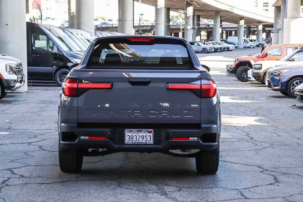 Used 2023 Hyundai Santa Cruz SEL AWD/4WD image 6