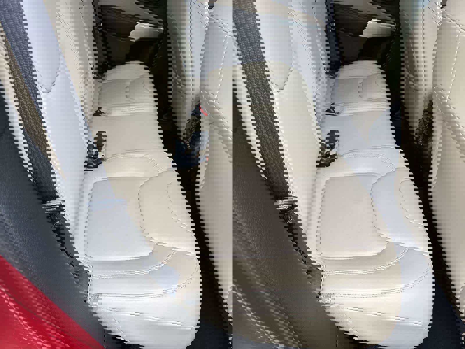 Used 2017 Jeep Cherokee Limited w/ Trailer Tow Group image 16