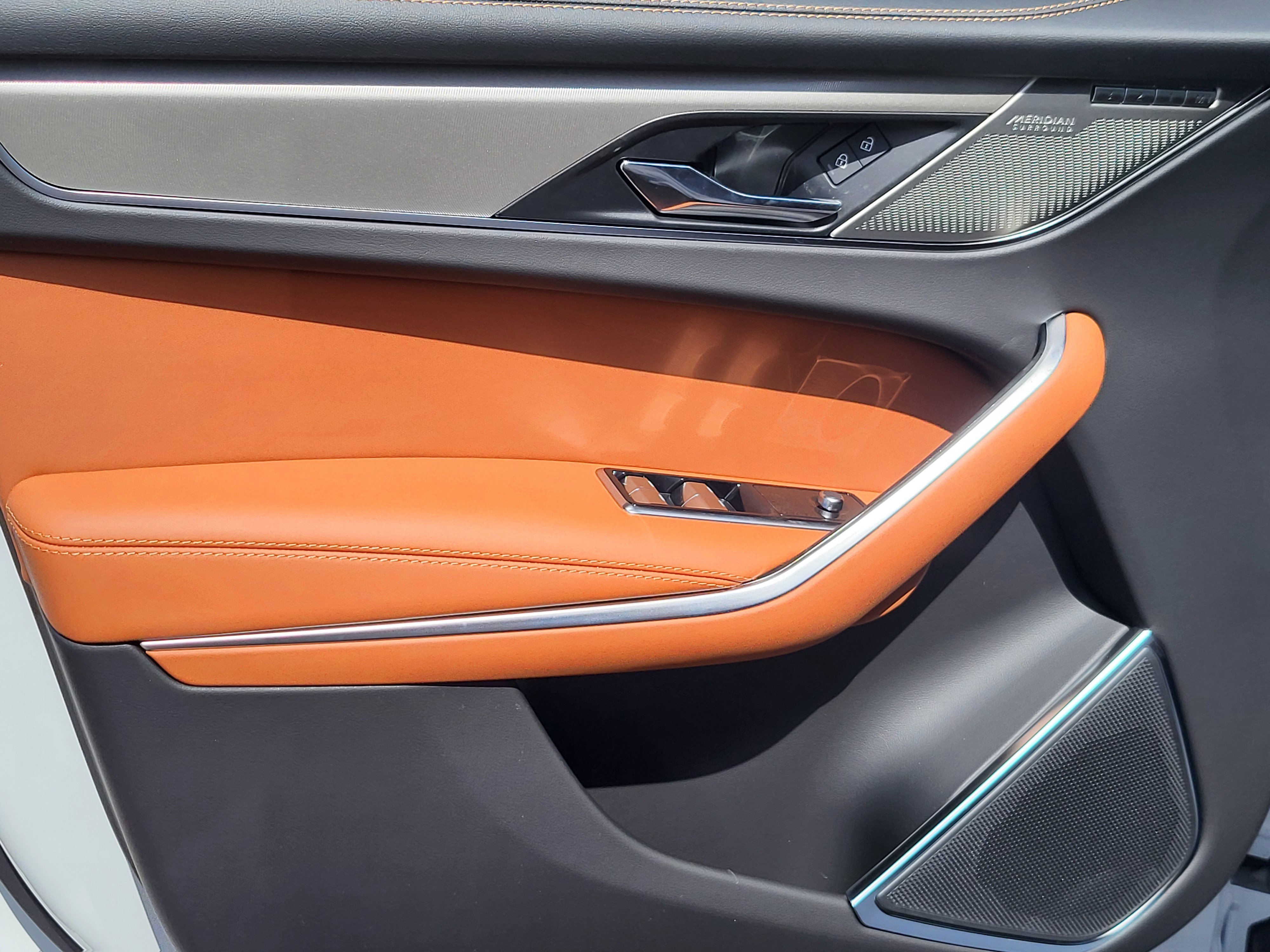 New 2026 Jaguar F-PACE R-Dynamic S image 14