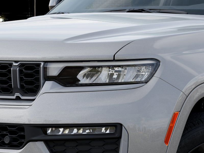 New 2026 Jeep Grand Cherokee Limited image 10