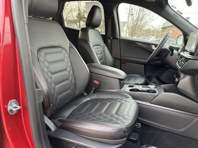 Used 2024 Ford Escape ST-Line Elite w/ Premium Technology Package image 27