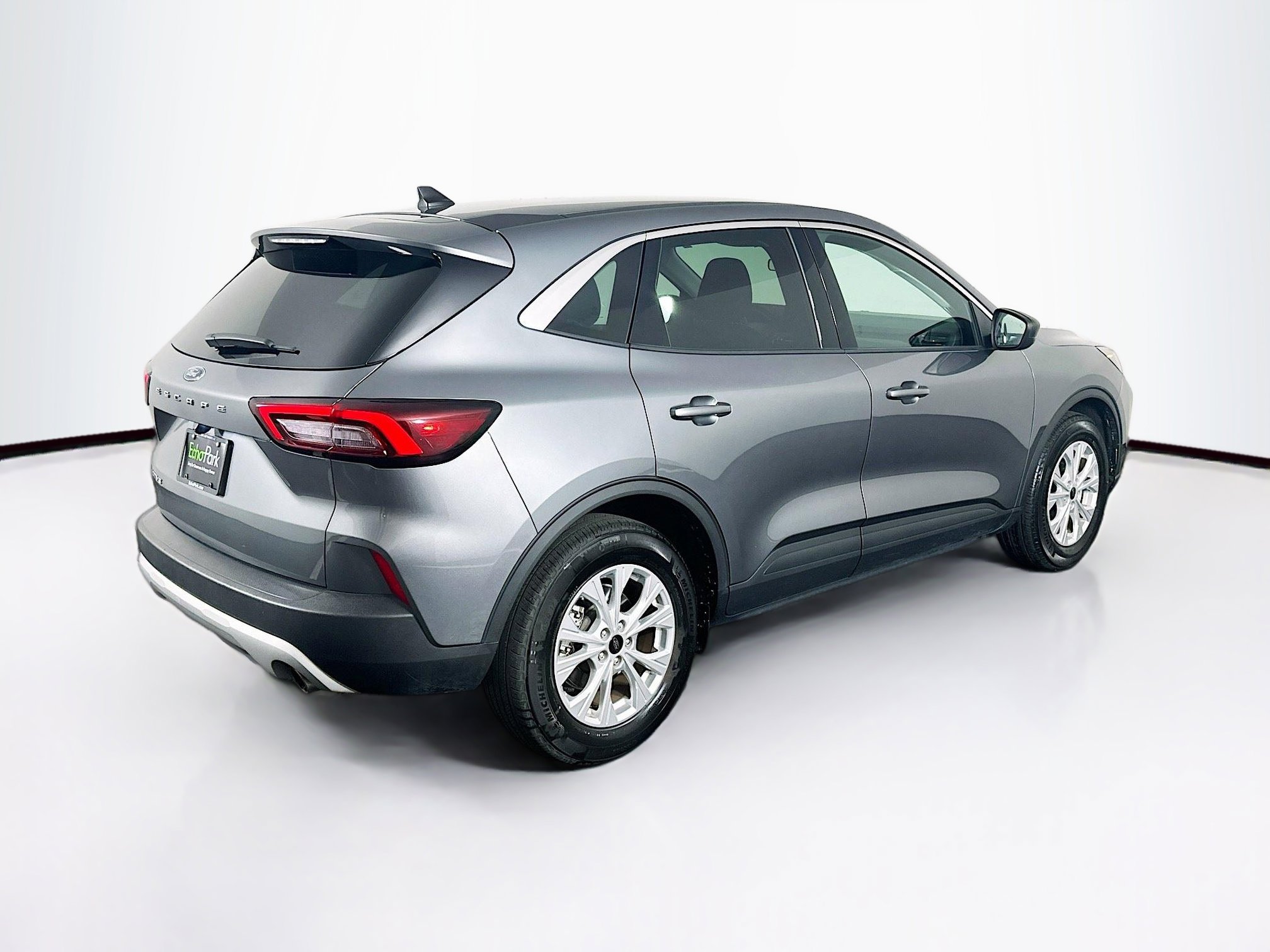 Used 2024 Ford Escape Active image 9