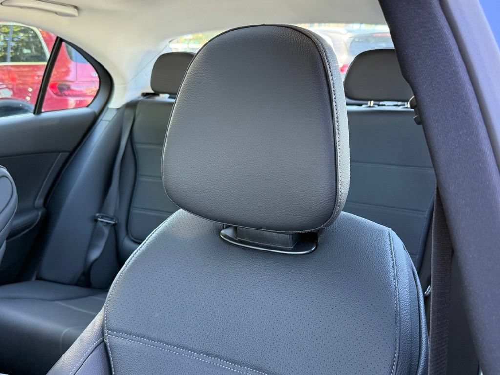 New 2026 Mercedes-Benz C 300 Sedan image 3