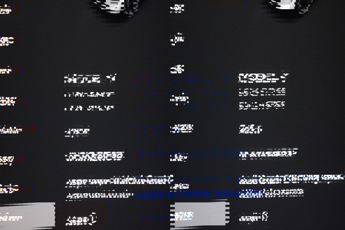 Used 2022 Tesla Model Y Long Range image 30