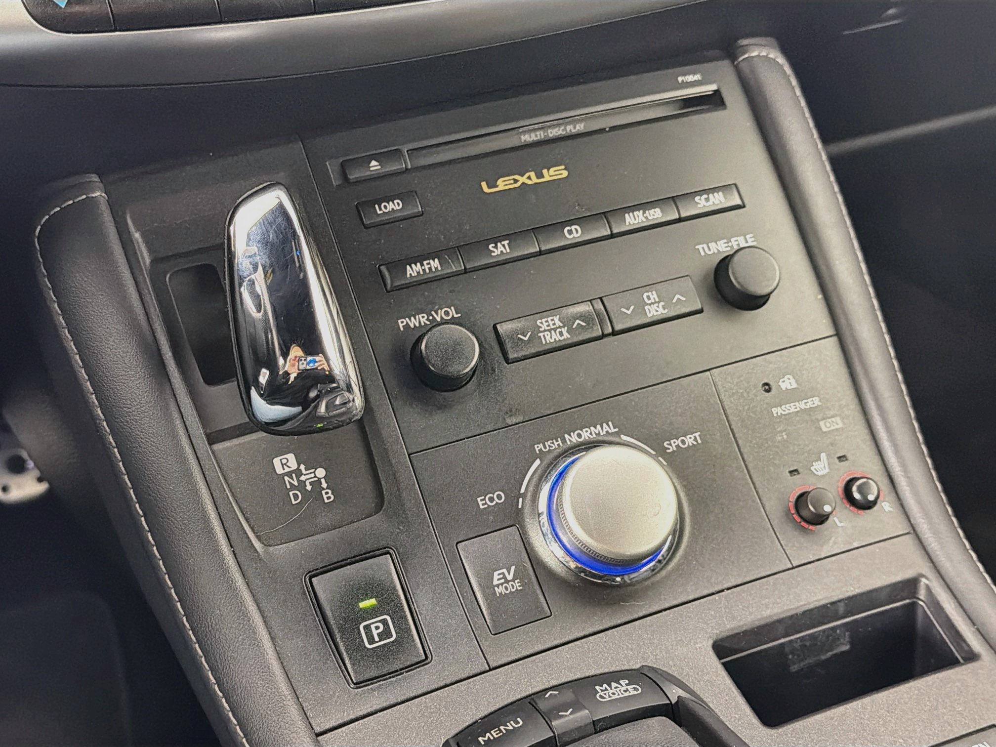 Used 2012 Lexus CT 200h Premium w/ F Sport Special Edition FWD image 24