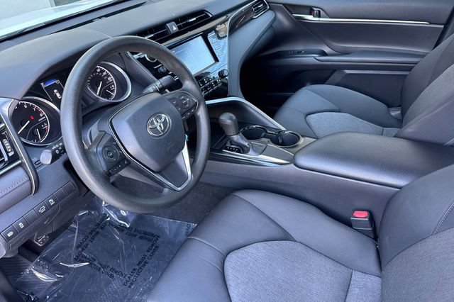 Used 2019 Toyota Camry LE FWD image 10