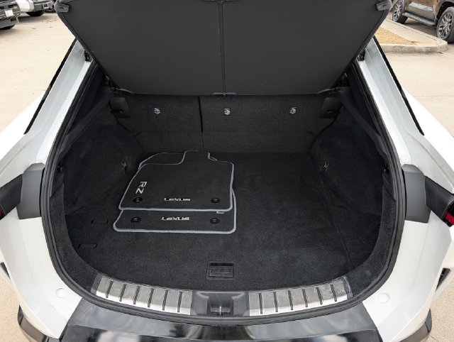 Used 2024 Lexus RZ 300e Premium FWD image 28