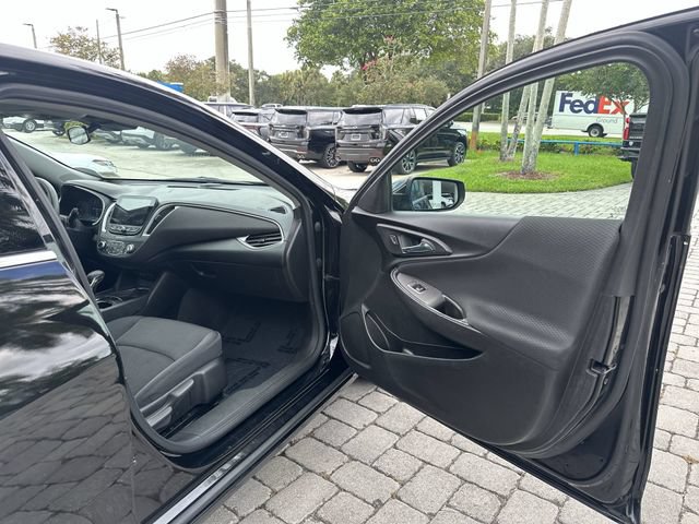 Used 2023 Chevrolet Malibu LT FWD image 23