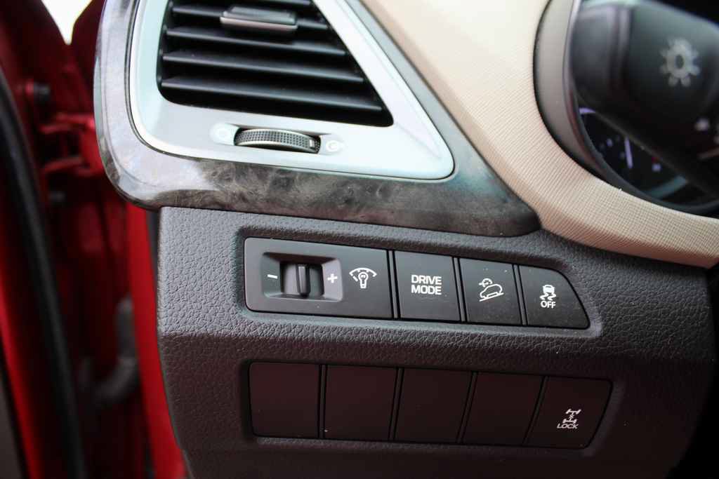 Used 2017 Hyundai Santa Fe Sport AWD/4WD image 13
