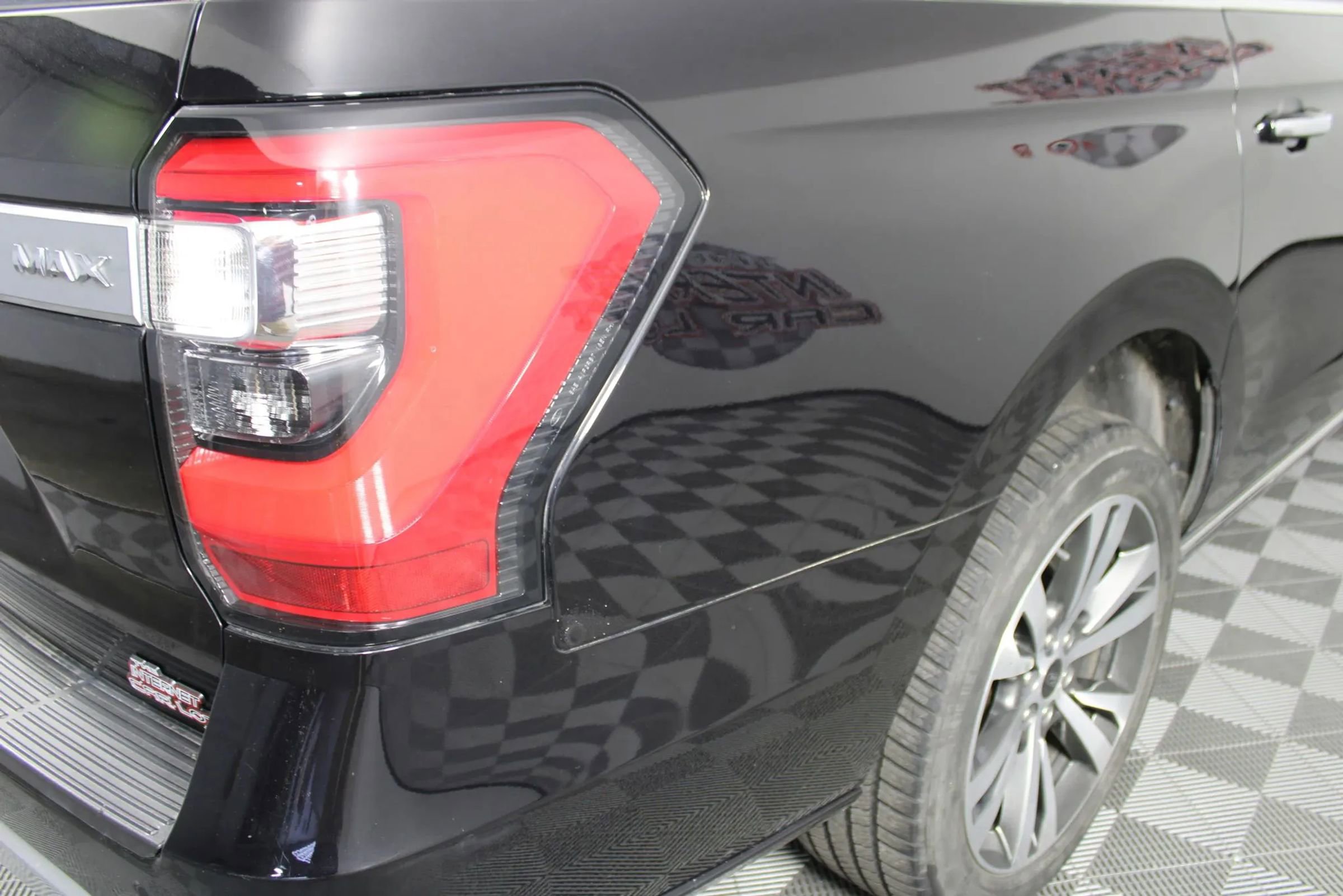 Used 2020 Ford Expedition Max Platinum AWD/4WD image 40