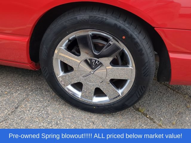 Used 2003 Ford Thunderbird RWD image 12