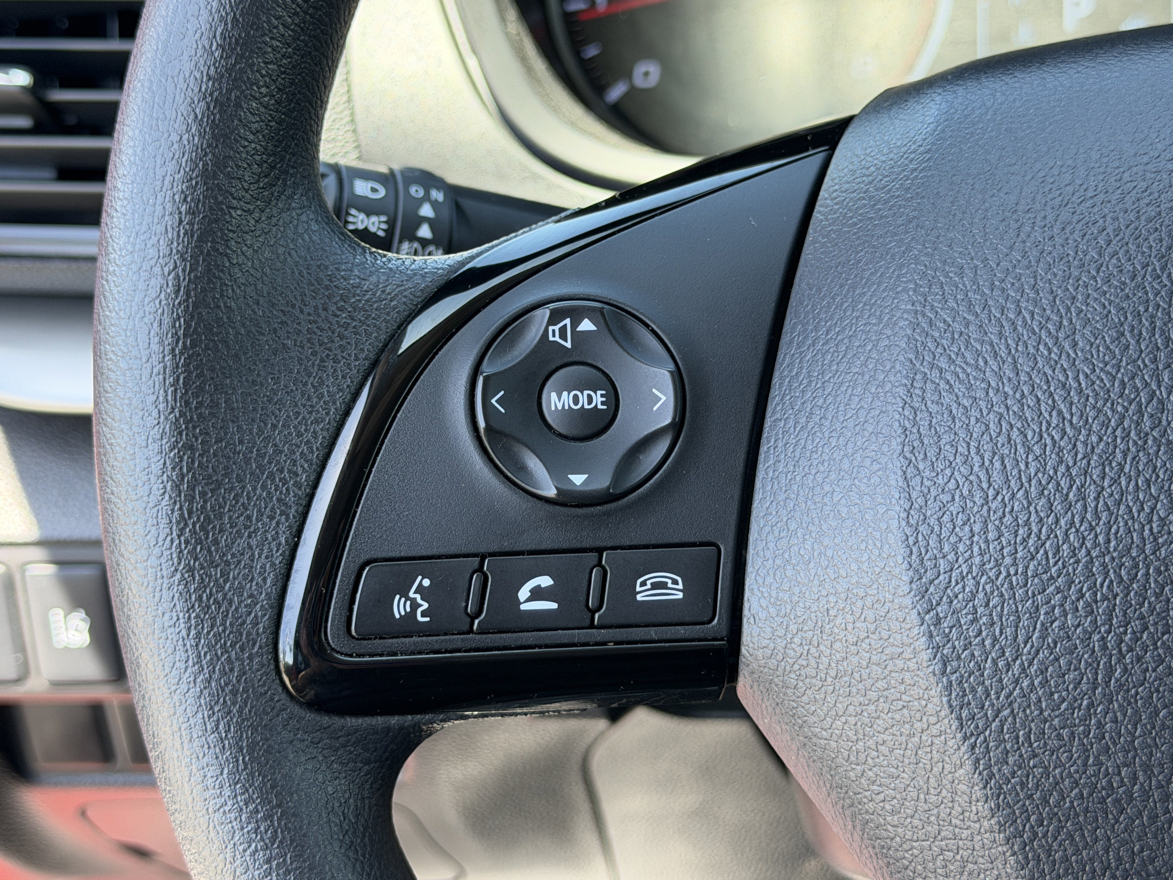 Used 2024 Mitsubishi Eclipse Cross SE image 18