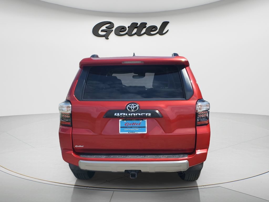 Used 2022 Toyota 4Runner TRD Off-Road AWD/4WD image 6