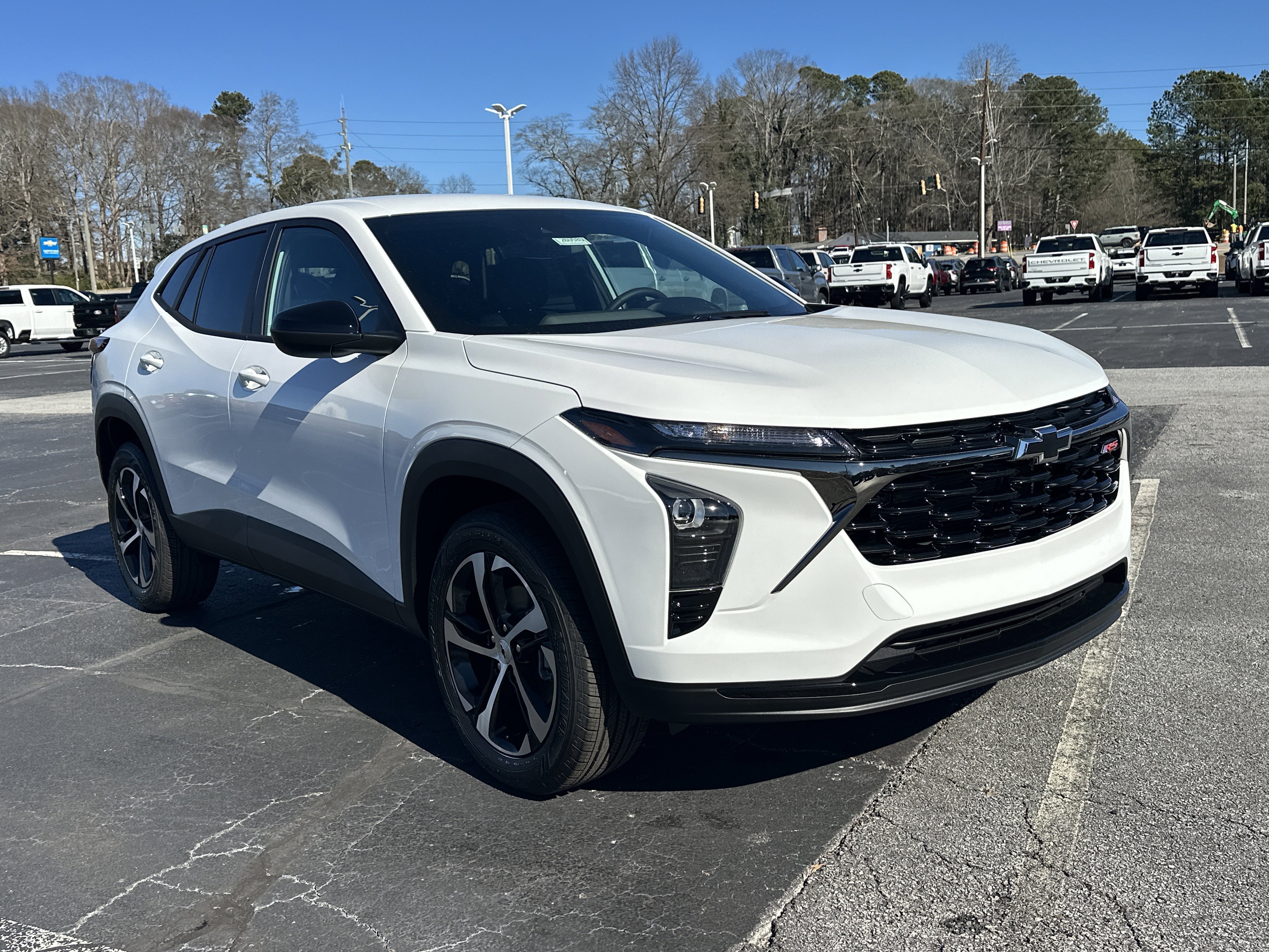 New 2026 Chevrolet Trax RS w/ Driver Confidence Package FWD image 2