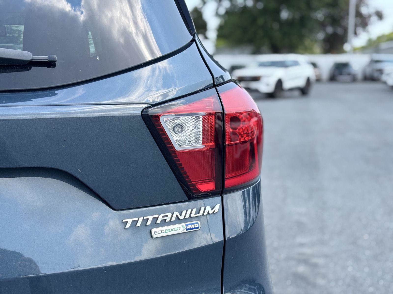 Used 2019 Ford Escape Titanium AWD/4WD image 7
