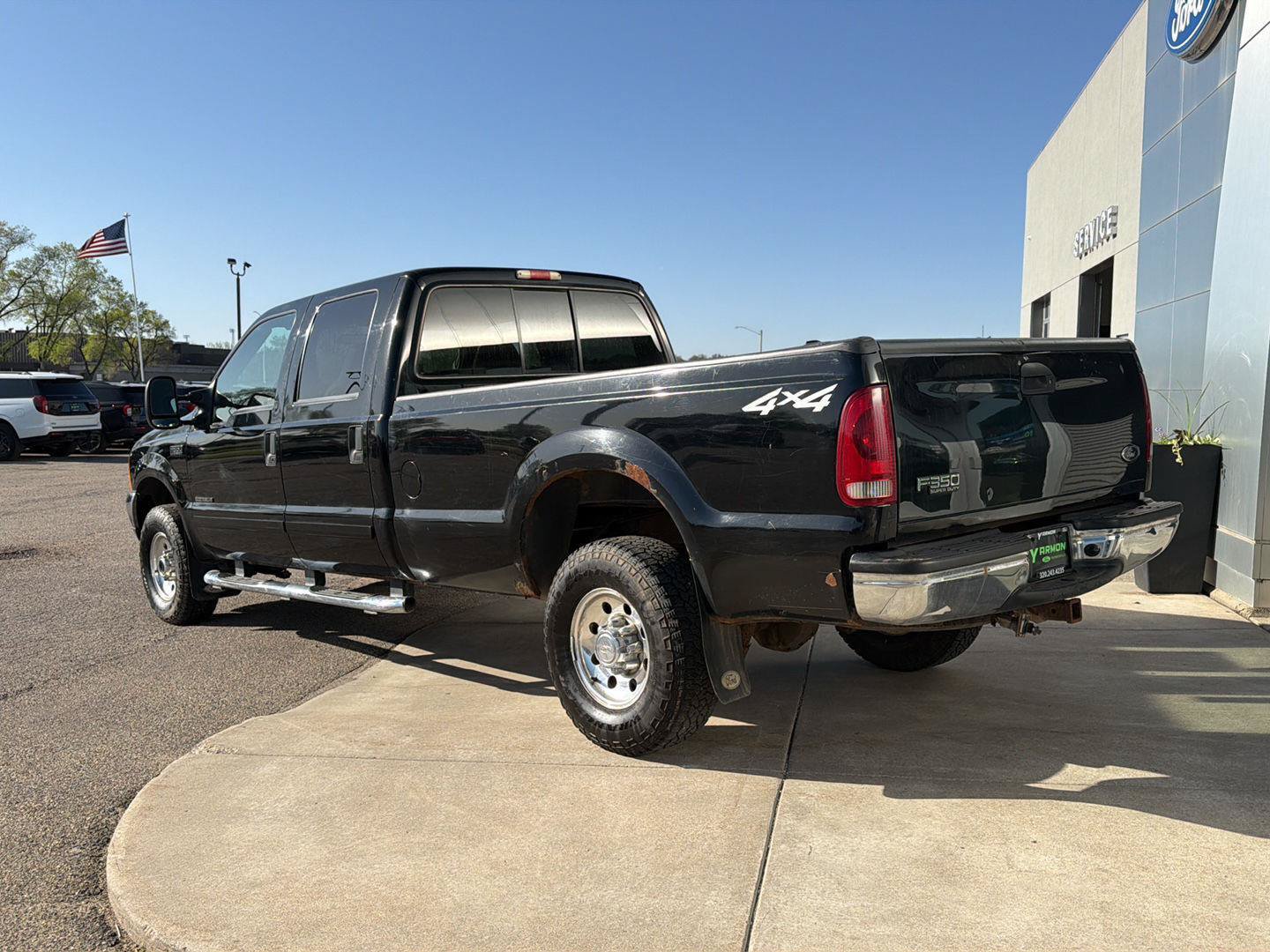 Used 2001 Ford F350 Lariat AWD/4WD image 3