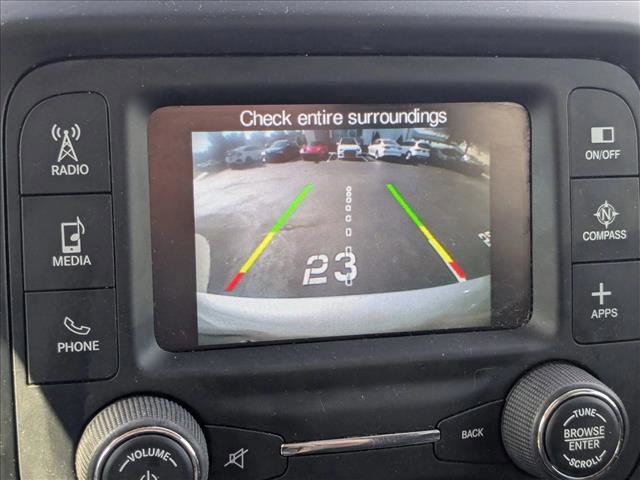 Used 2017 Jeep Renegade Latitude w/ Popular Equipment Group image 8