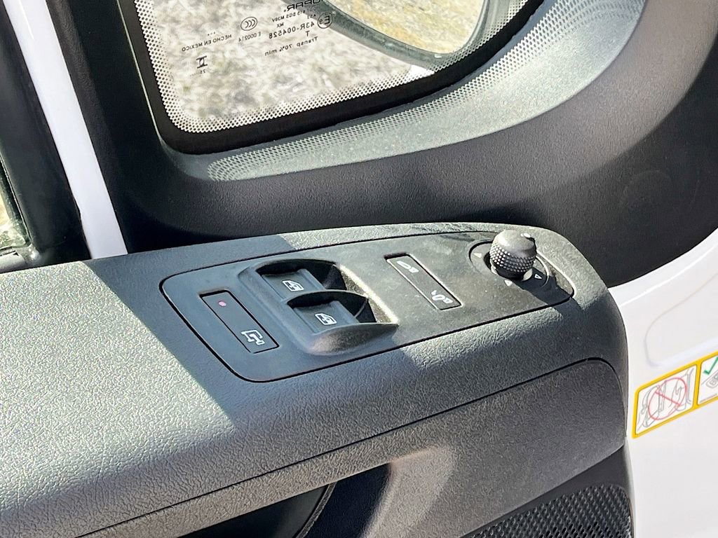 New 2026 RAM ProMaster 3500 w/ Convenience Group image 17