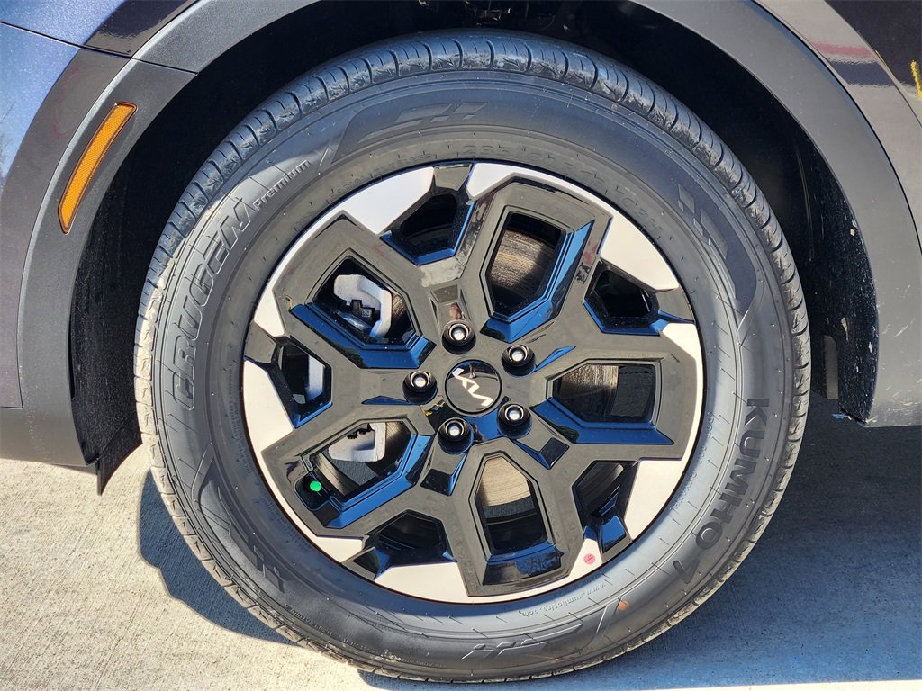 New 2026 Kia Sorento S image 8