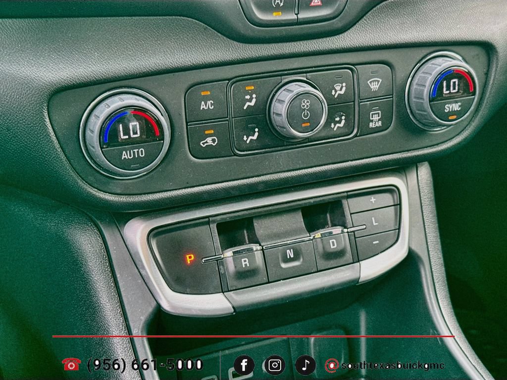 Used 2024 GMC Terrain SLE w/ Driver Convenience Package FWD image 18